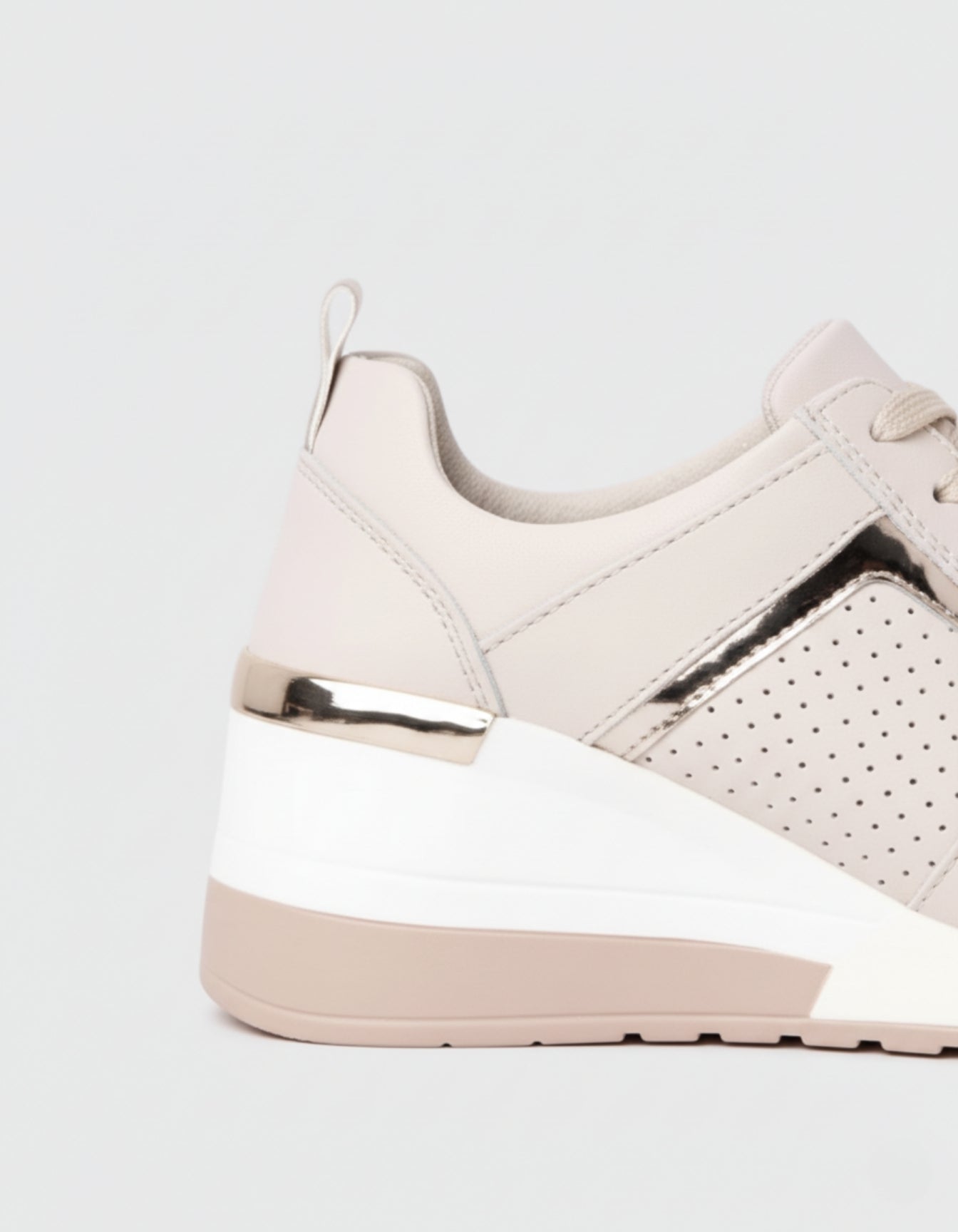 Elegance Wedge Sneaker