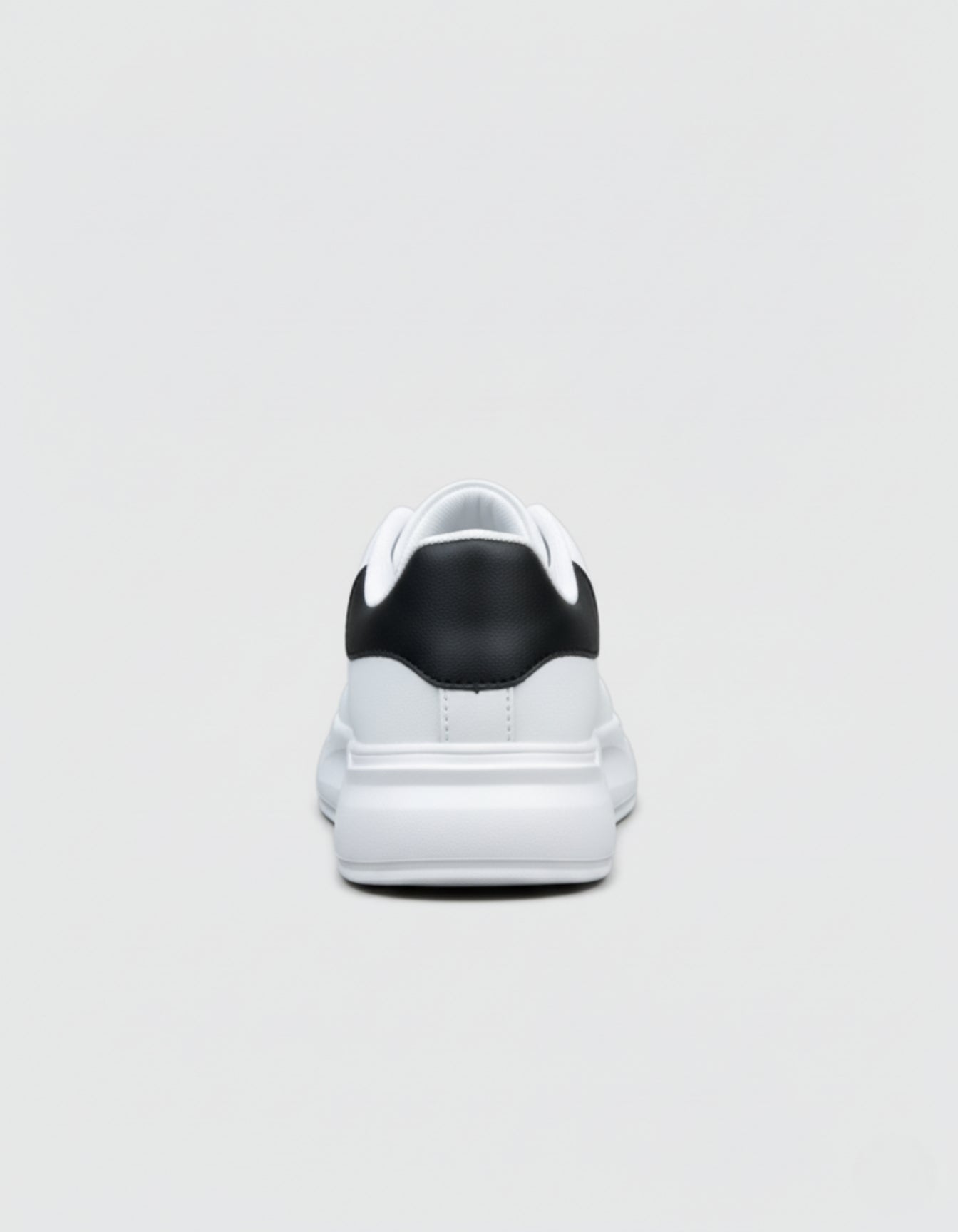 Heritage Court Sneaker