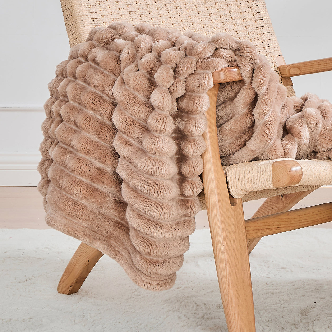 The Ava & June Blanket